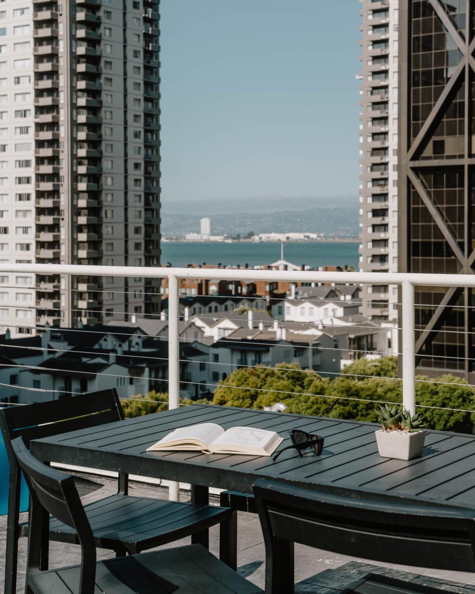 Club Quarters Hotel Embarcadero, San Francisco Exterior photo